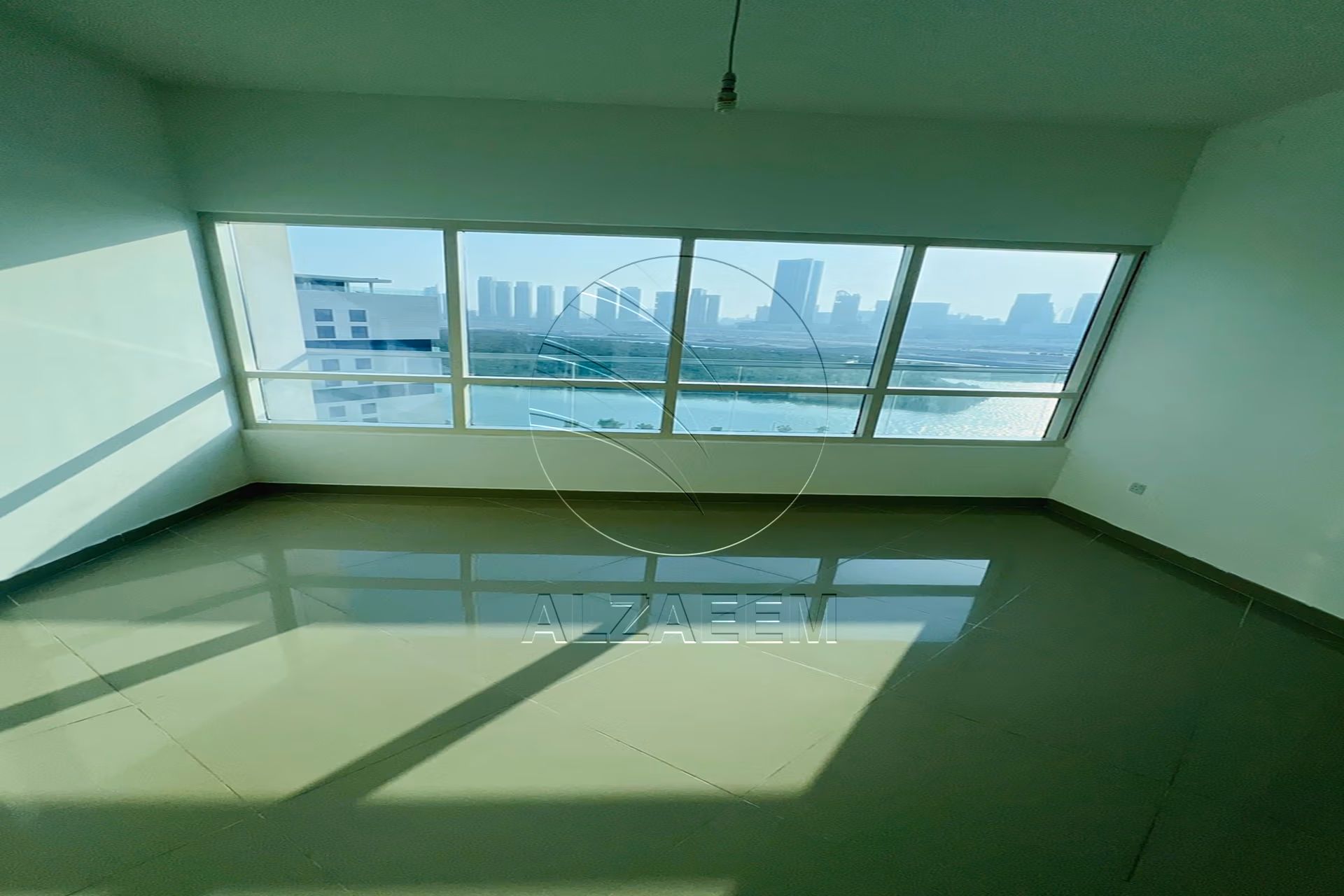 √ Vacant | Big Balcony | Pool and Mangrove Views√