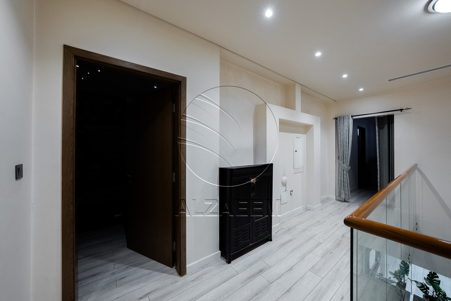 VIP | Upgraded Villa | Corner Single Row | Jacuzzi