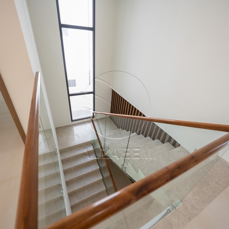 √Corner Unit | 5BR Villa with Pod | 2 Majlis√