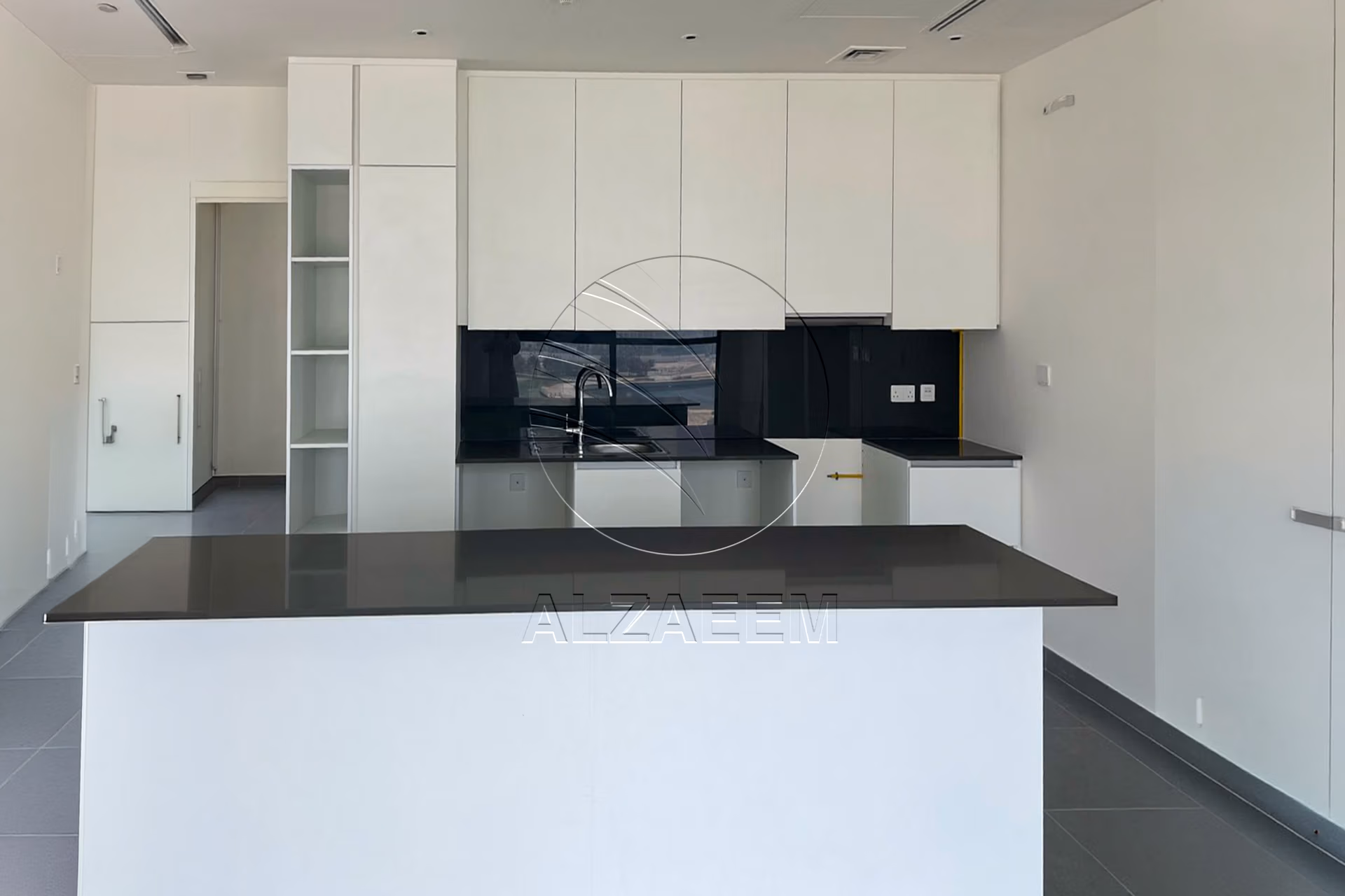 √ Sea View | Corner | with Balcony | Rent Refund √