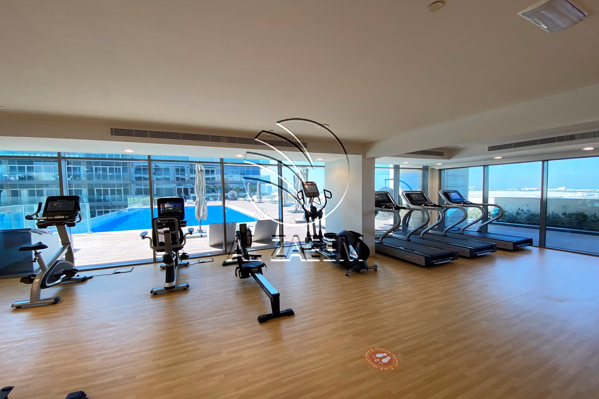 √VACANT NOW | Furnished | Mid Level√
