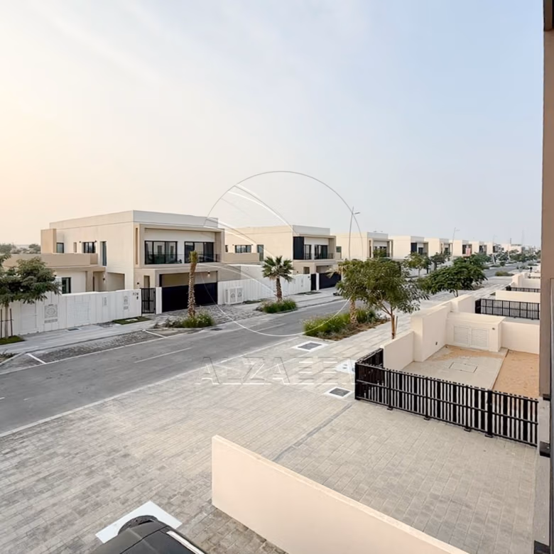 Single Row | Duplex 4BR Villa 4XS | Corner Unit