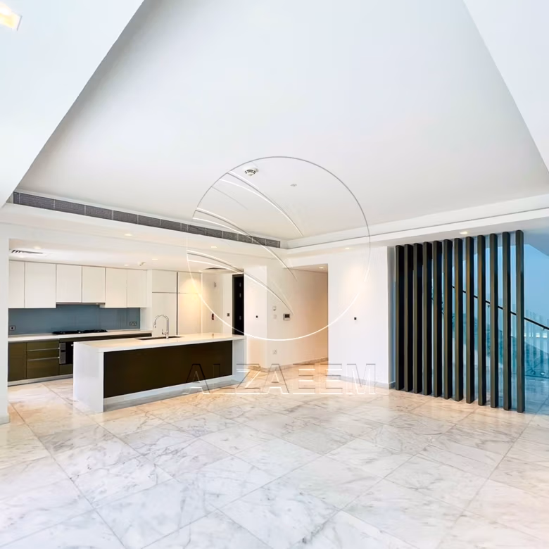 Corner | Single Row | Type 4F | Pool + Golf view
