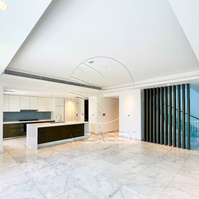 Corner | Single Row | Type 4F | Pool + Golf view