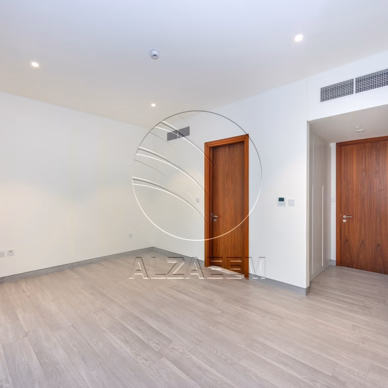 √Standard SR TH -Modified | Extended Living Room√