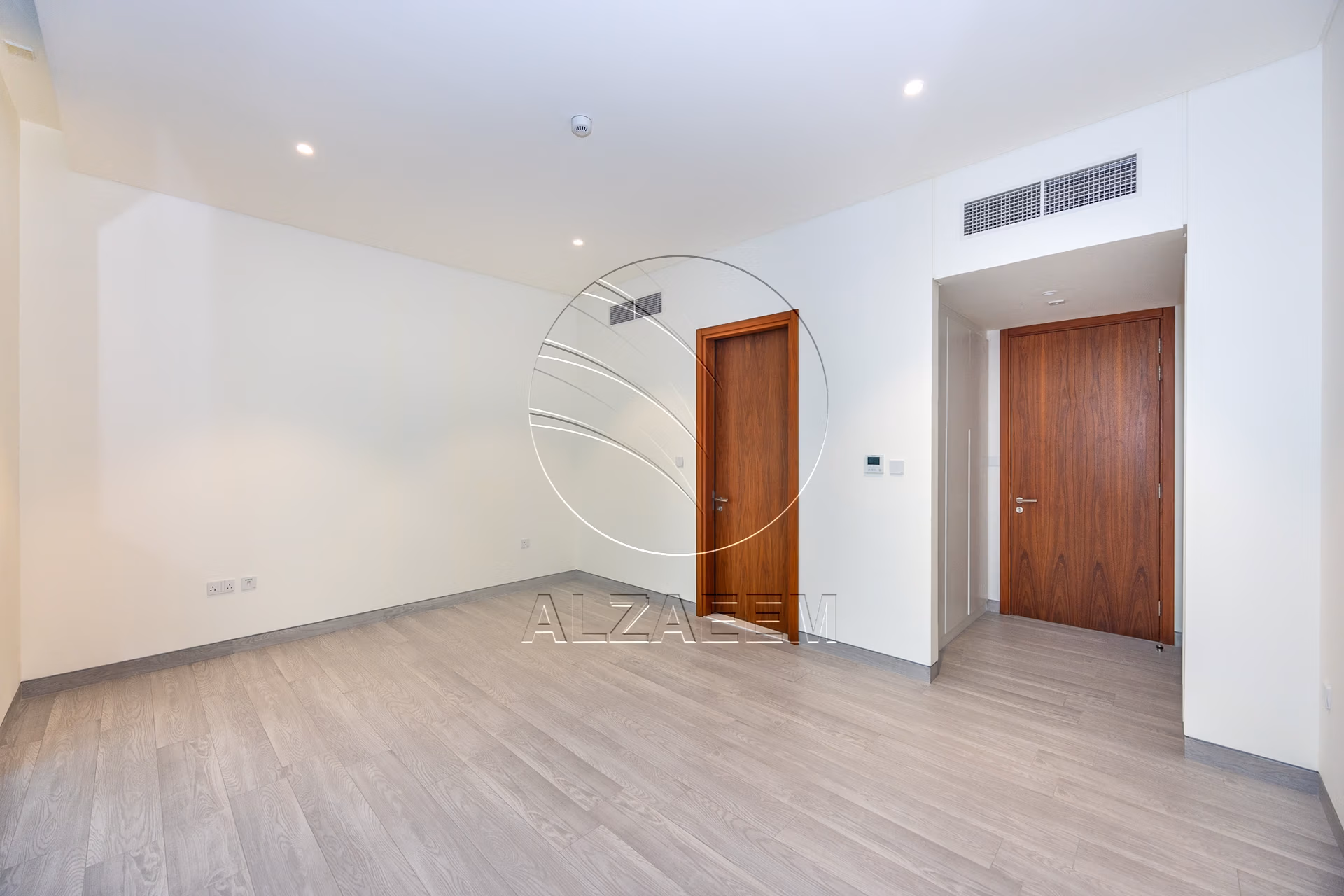 √Standard SR TH -Modified | Extended Living Room√