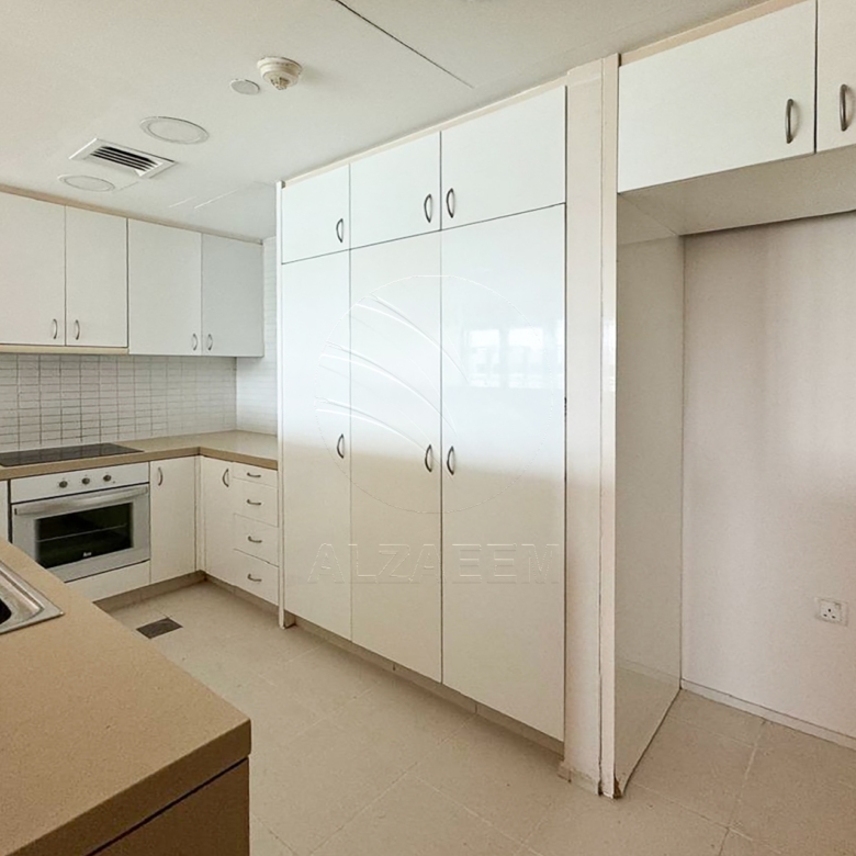 √Modern Living with Private Beach Access | Rented√