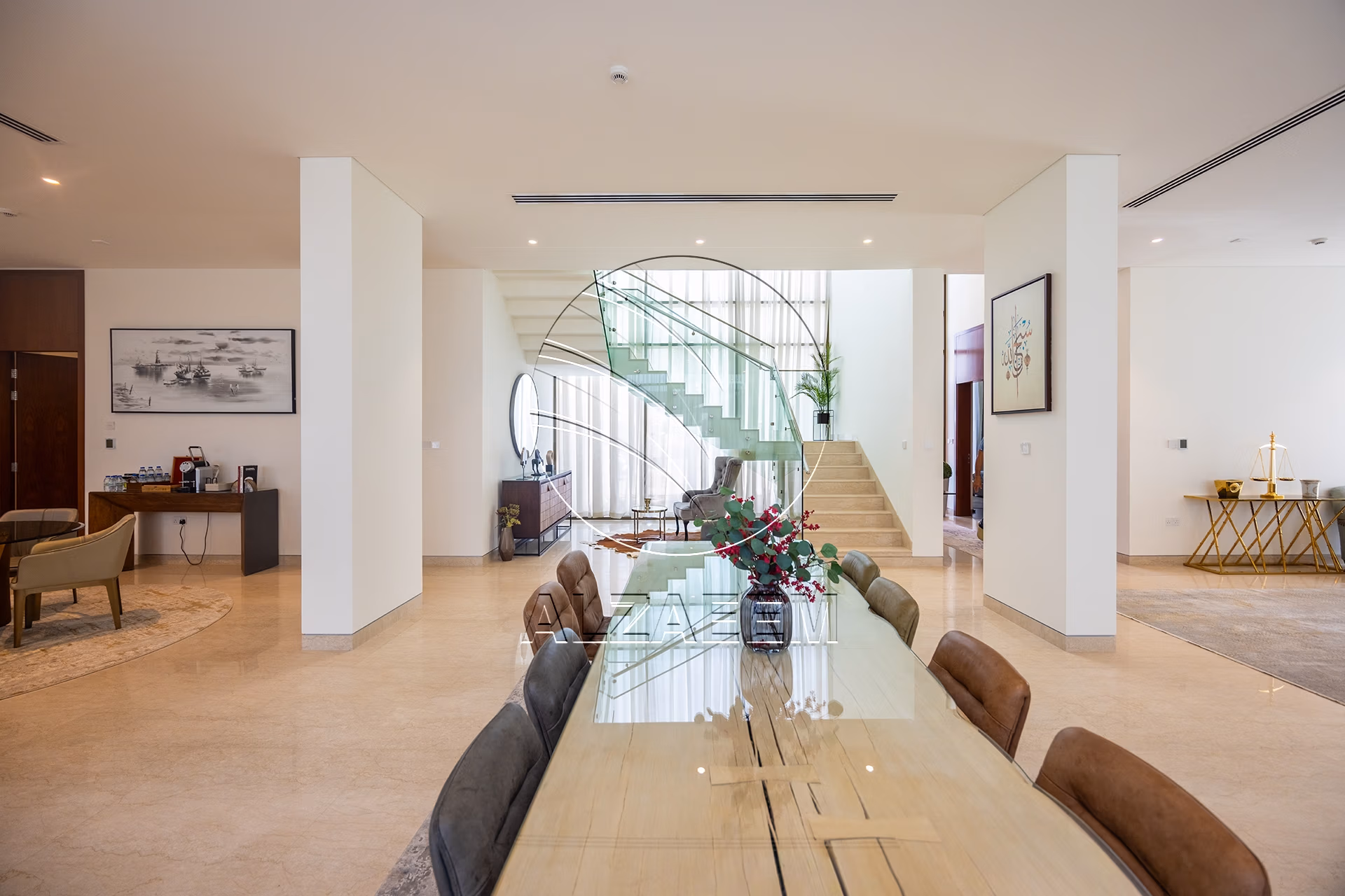 CORNER 5BR Villa with Pool | Landscaped Garden