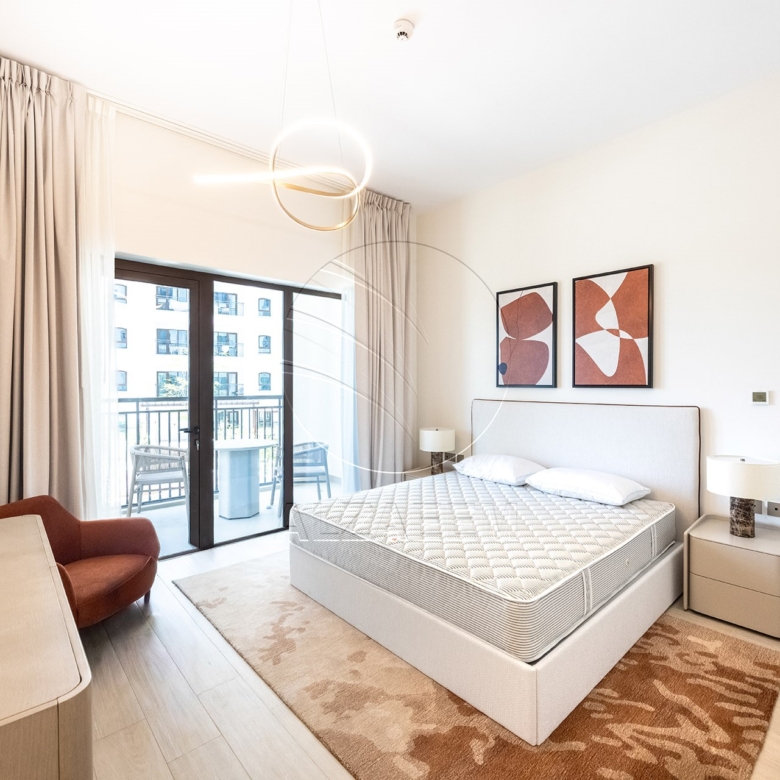 √ TOP FLOOR | Stunning Golf View | 2 Balconies √