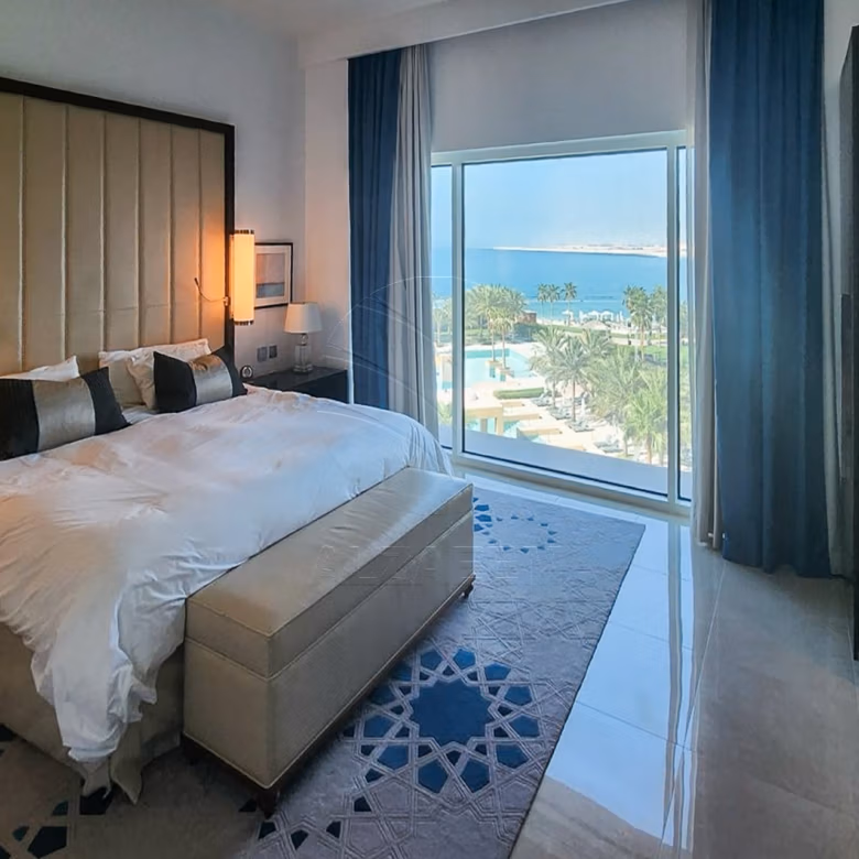 √ HOT DEAL! Sea View and Vacant Unit √