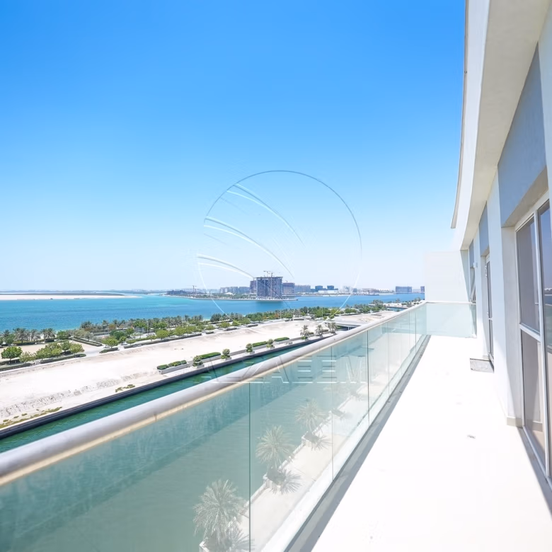 TOP FLOOR | Full Sea View | Move-in Ready