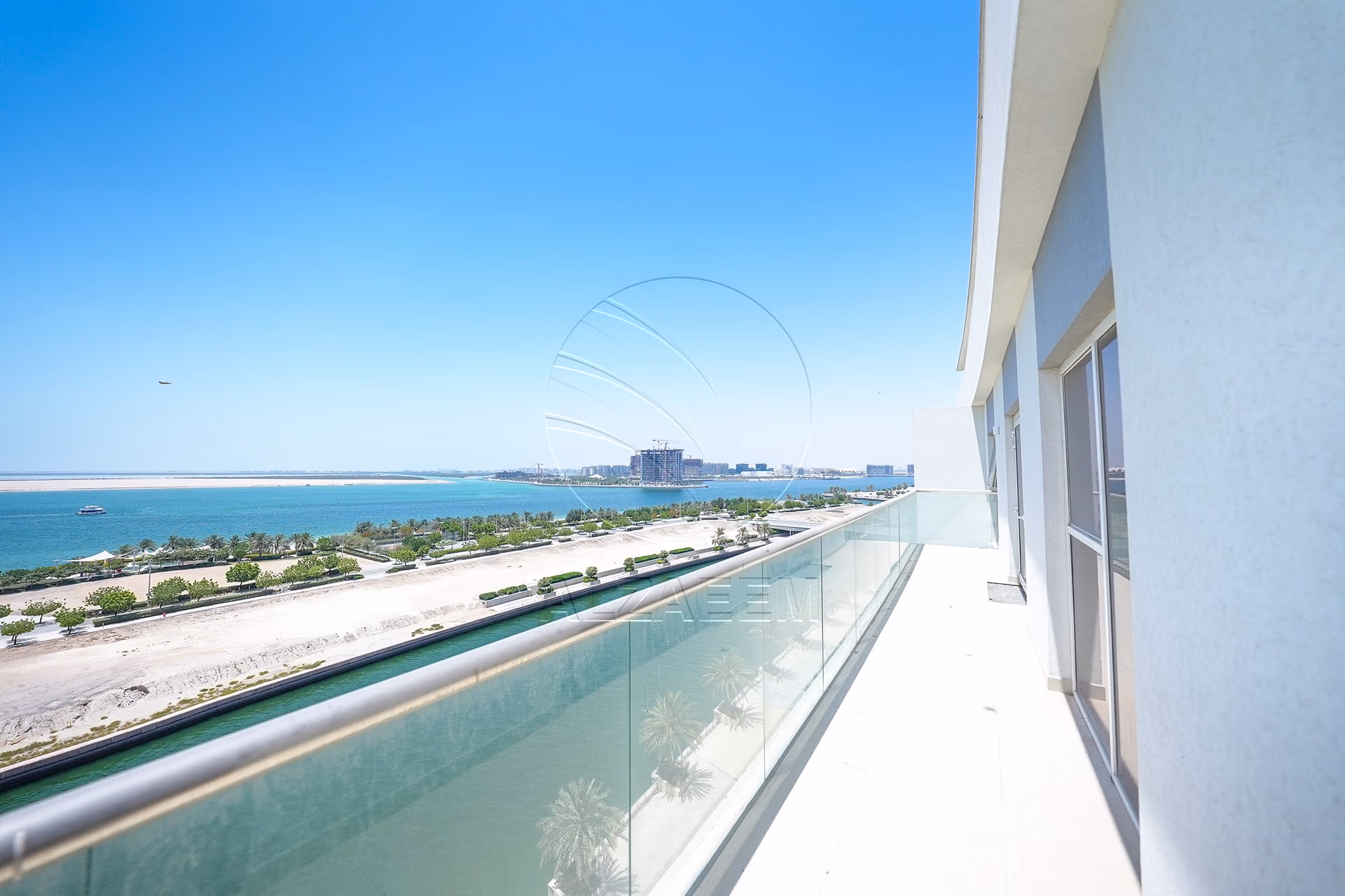 TOP FLOOR | Full Sea View | Move-in Ready