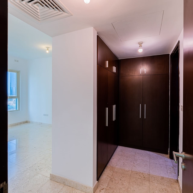 √High Floor | Balcony | Pool and Partial Sea View√