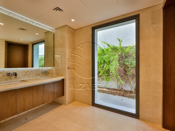 Full Golf Course View | Landscaped Garden | VACANT