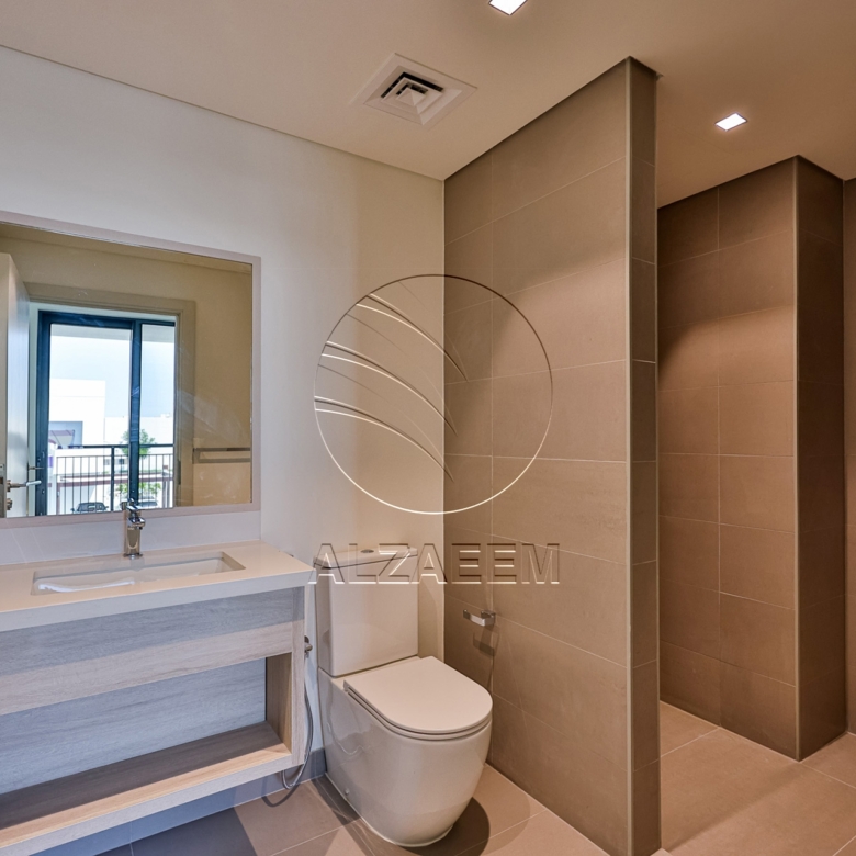 Double Row | Mid Unit | A New Family Home!