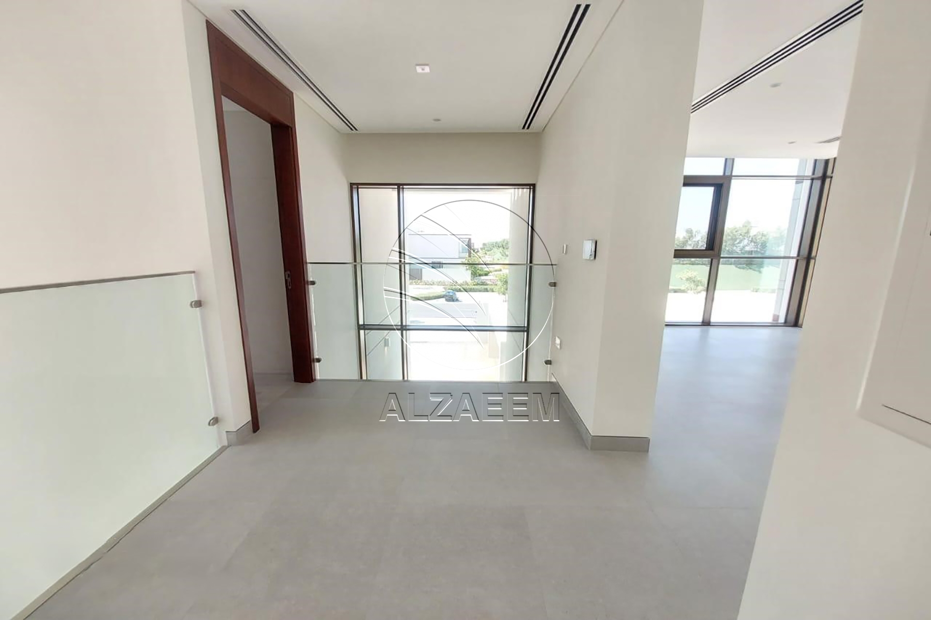 HOT DEAL Villa with Spacious 1,000 Sqm Plot