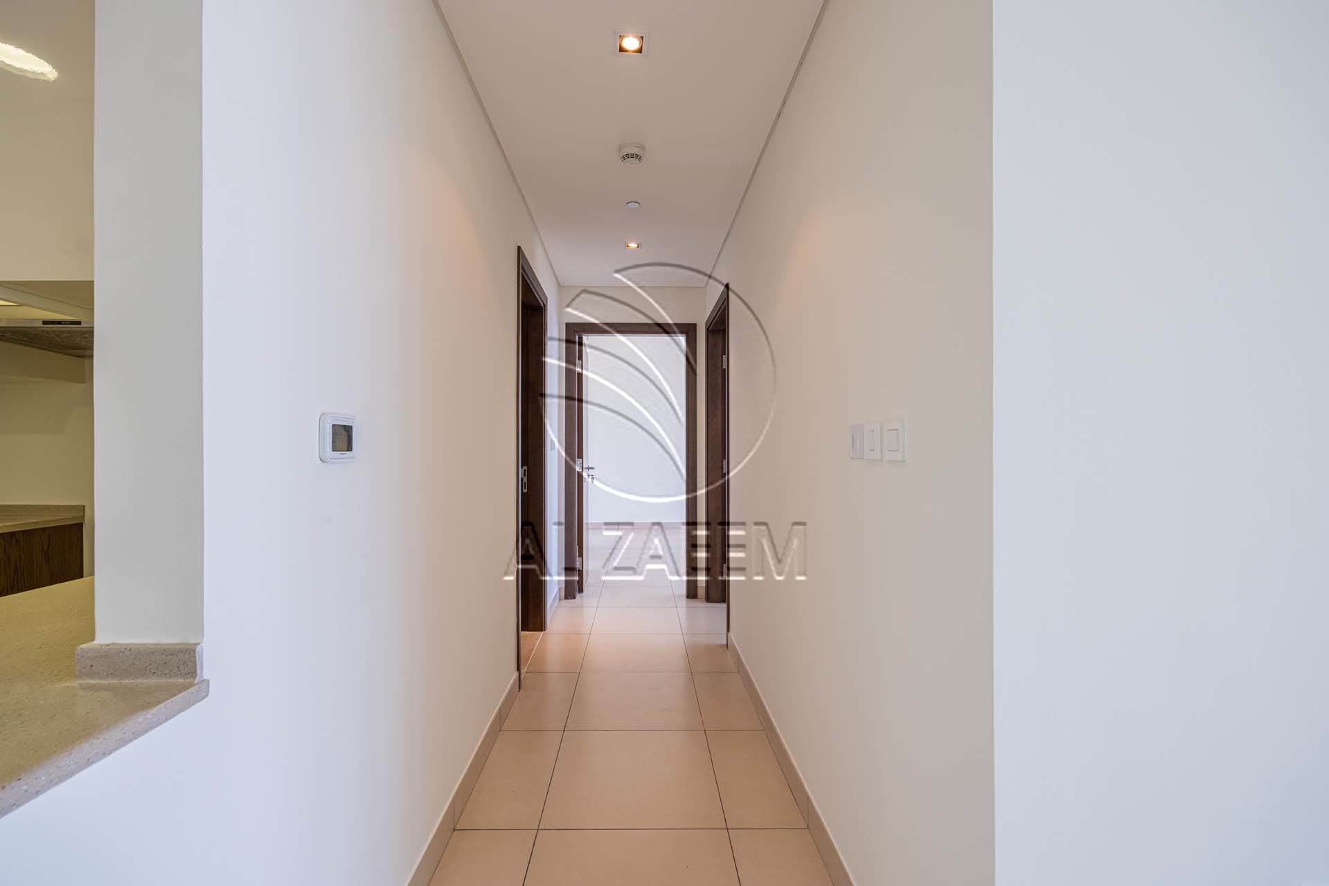 √Vacant! | Higher Level | Community View√