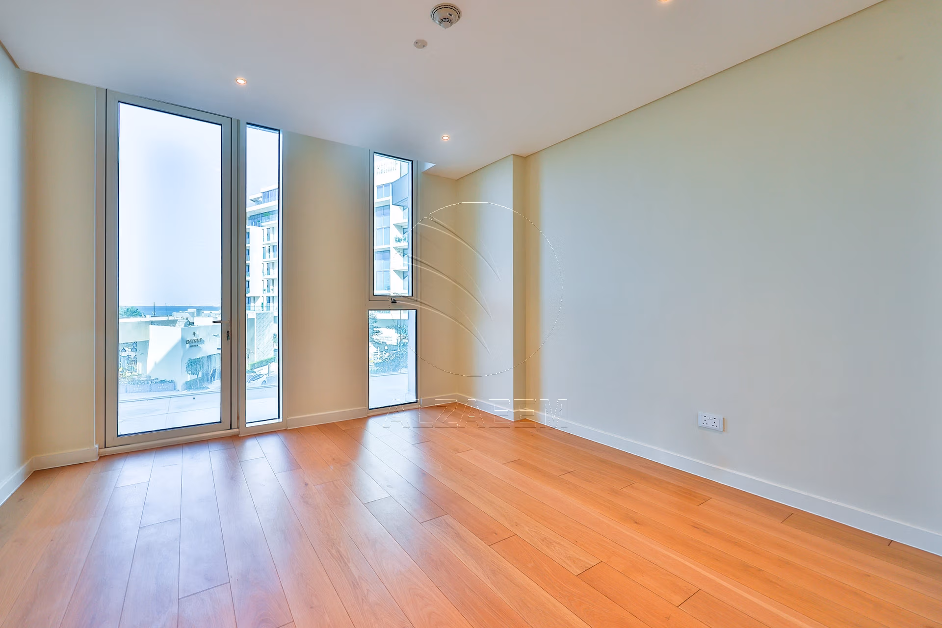 √ Sea View 2BR+M | Beach Access | Luxury Living √