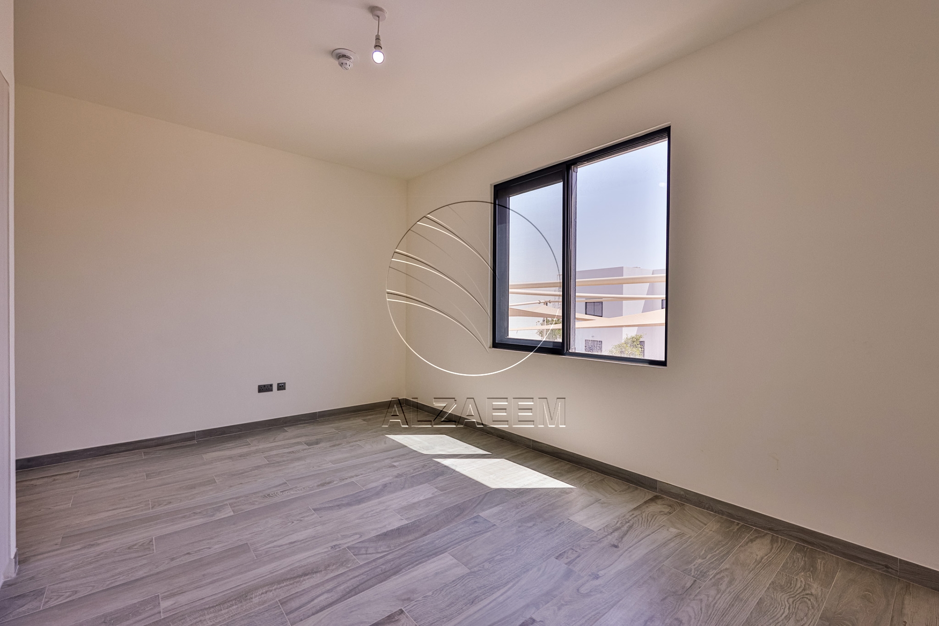 Single Row | Up to 3 Payments | Garden View