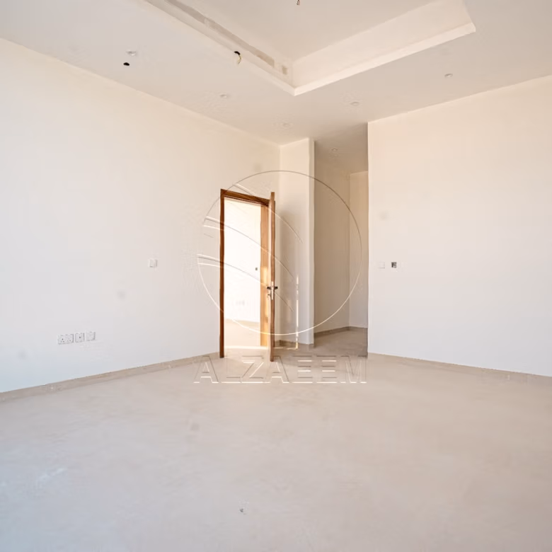Near Hand Over! Single Row Villa | High Ceiling