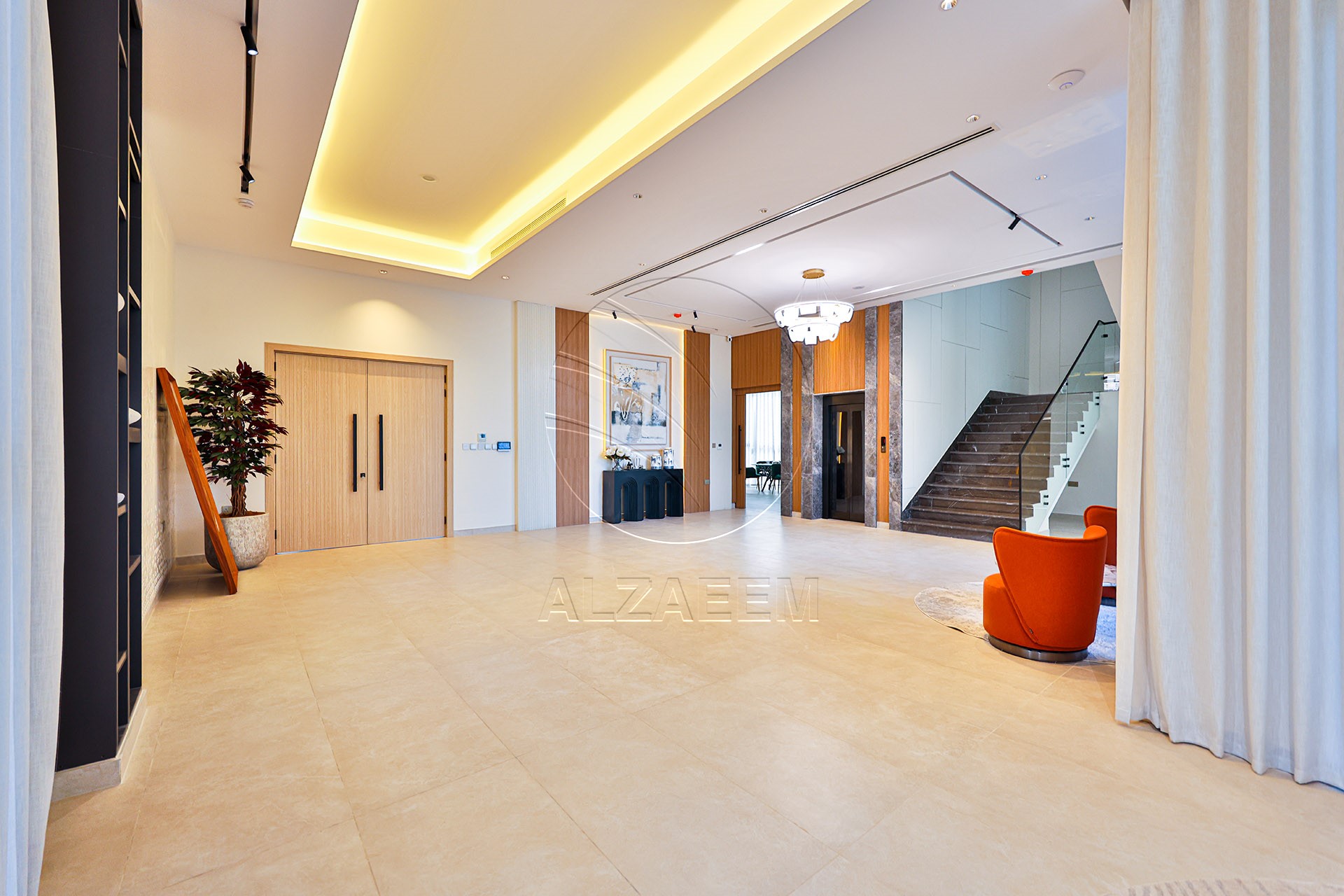 √ Single Row End | High Ceiling | Luxury Living √