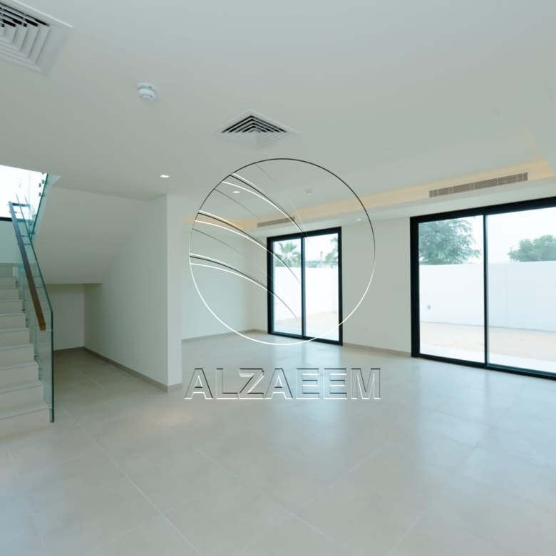 Single Row Corner | Facing Golf Course | Pool View