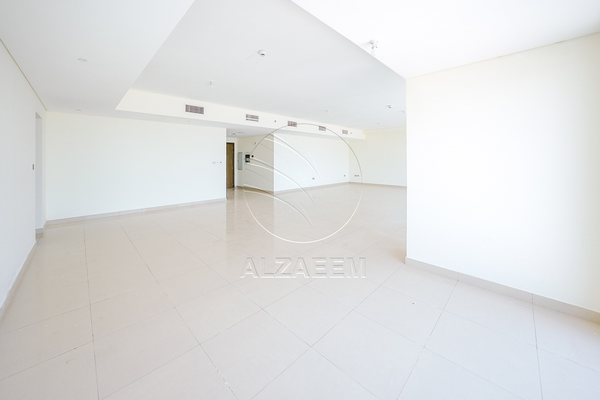 TOP FLOOR | Full Sea View | Move-in Ready