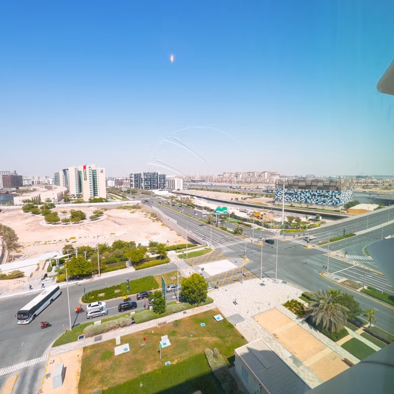 √ EXCLUSIVE + VACANT! Elegantly Furnished Studio √