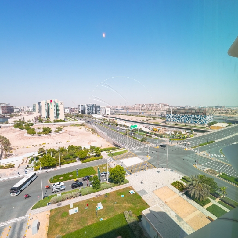 √ EXCLUSIVE + VACANT! Elegantly Furnished Studio √