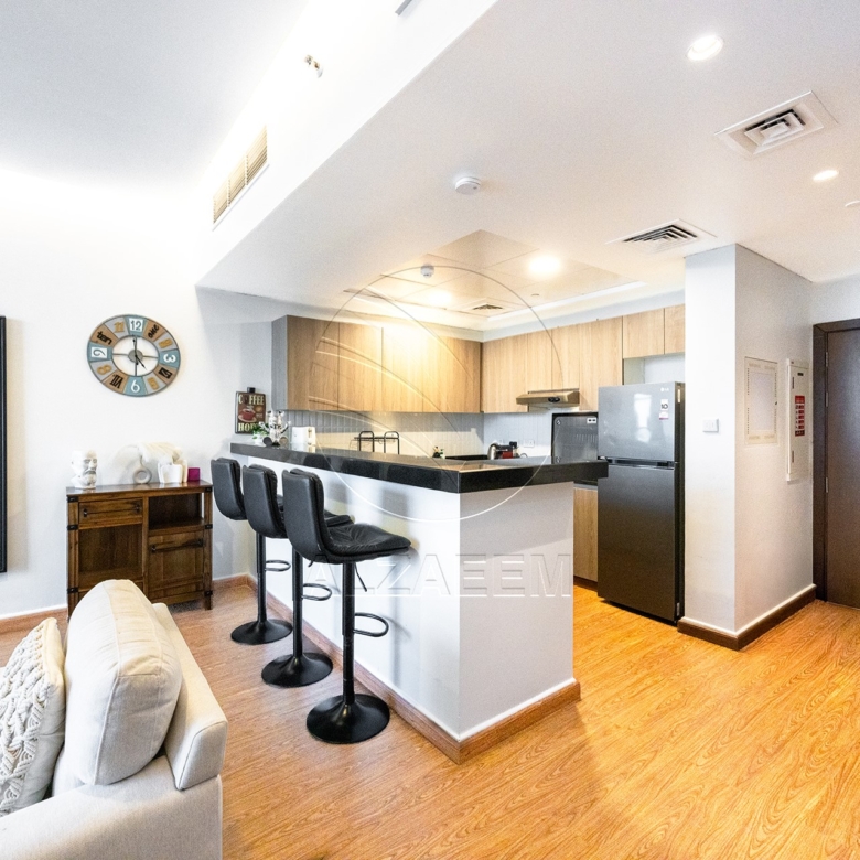 √Furnished! High Floor | Canal View | VACANT√