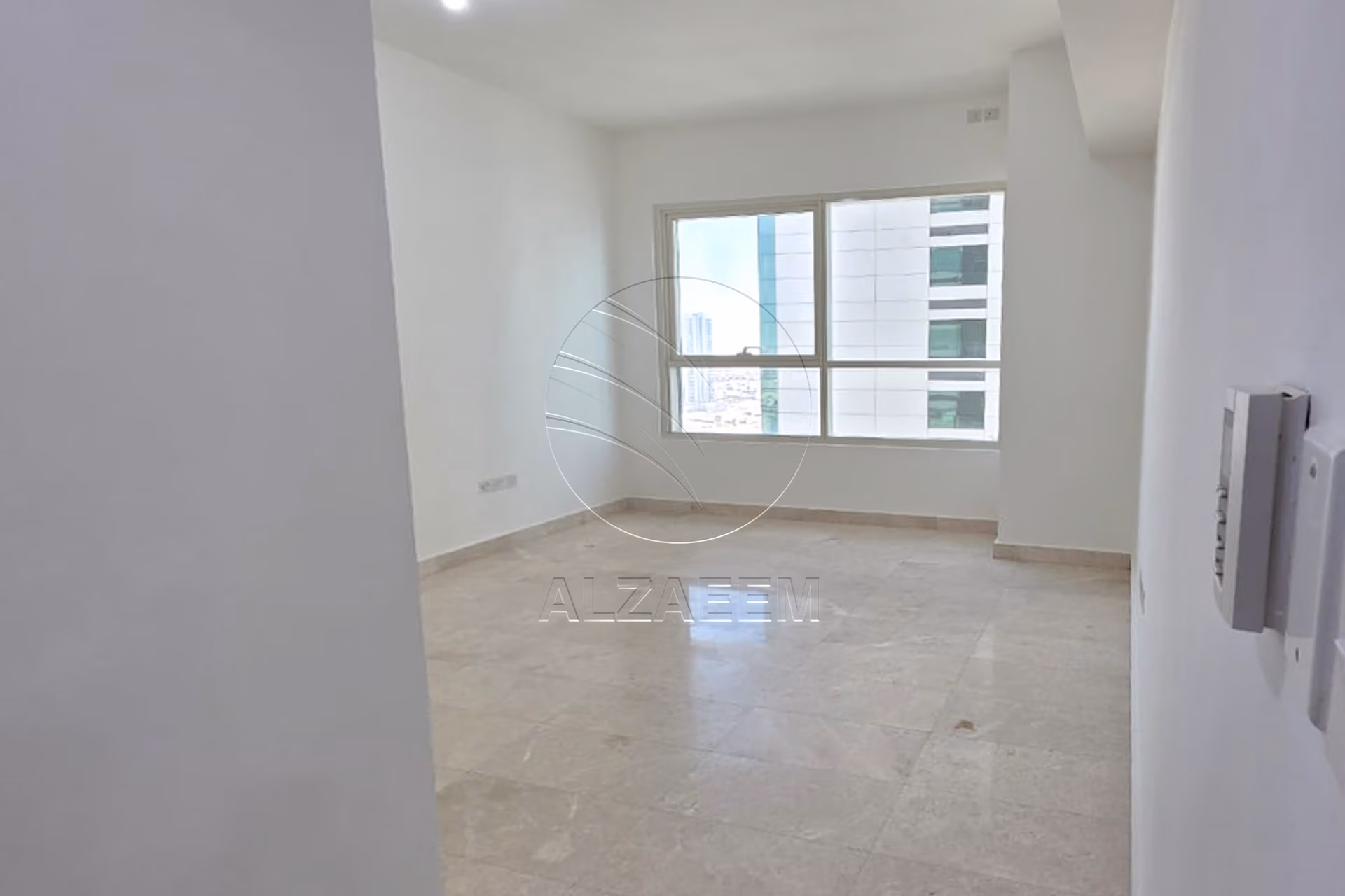 √1BR with Balcony | VACANT | Partial Sea View√