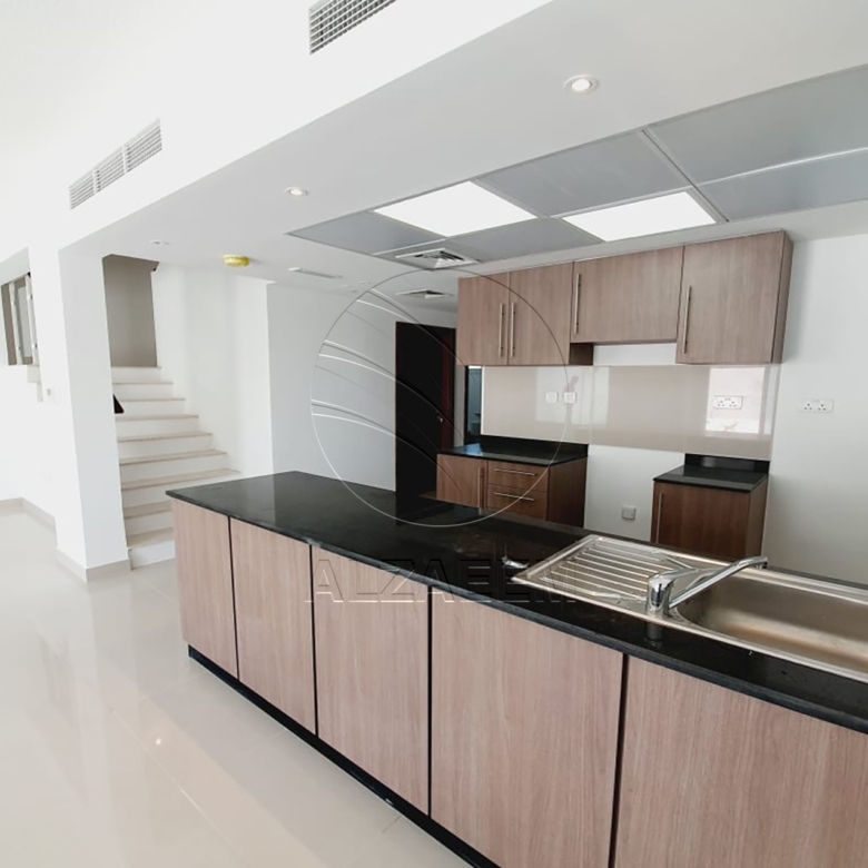 GOOD DEAL! Vacant | 3BR +Maid | Rented with Refund