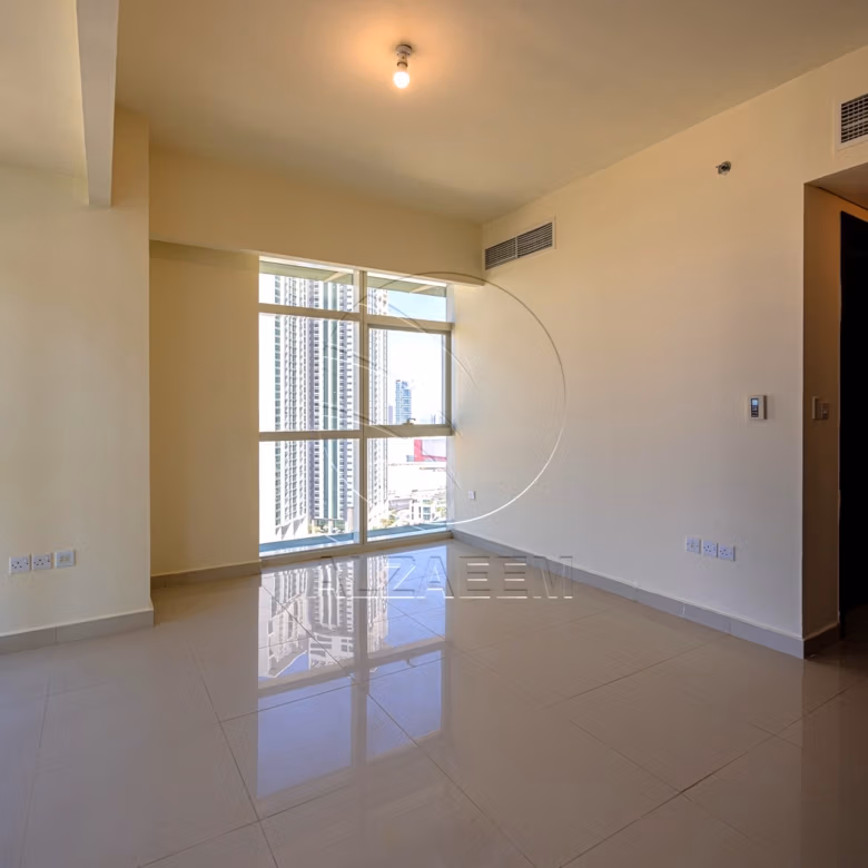 √ Exclusive | VACANT | Corner 2+S | 4 Payments √