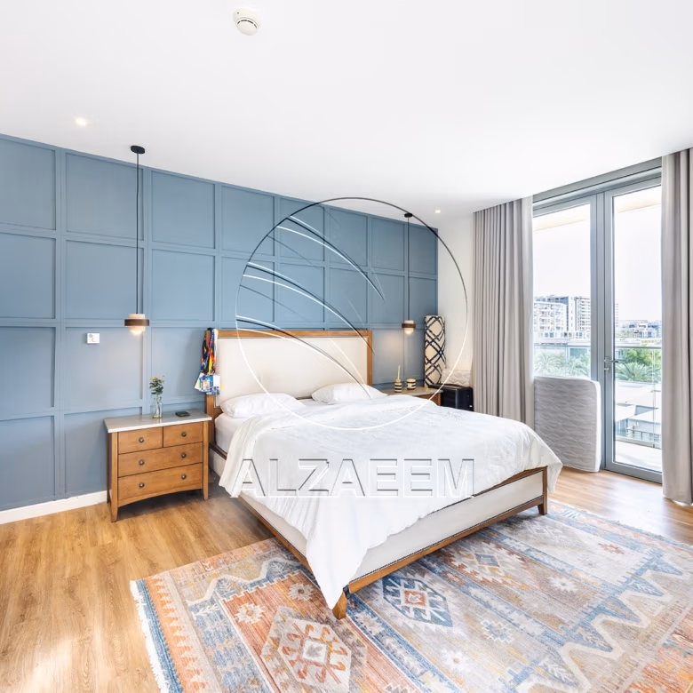 VACANT! 4BR Penthouse | Luxury Living