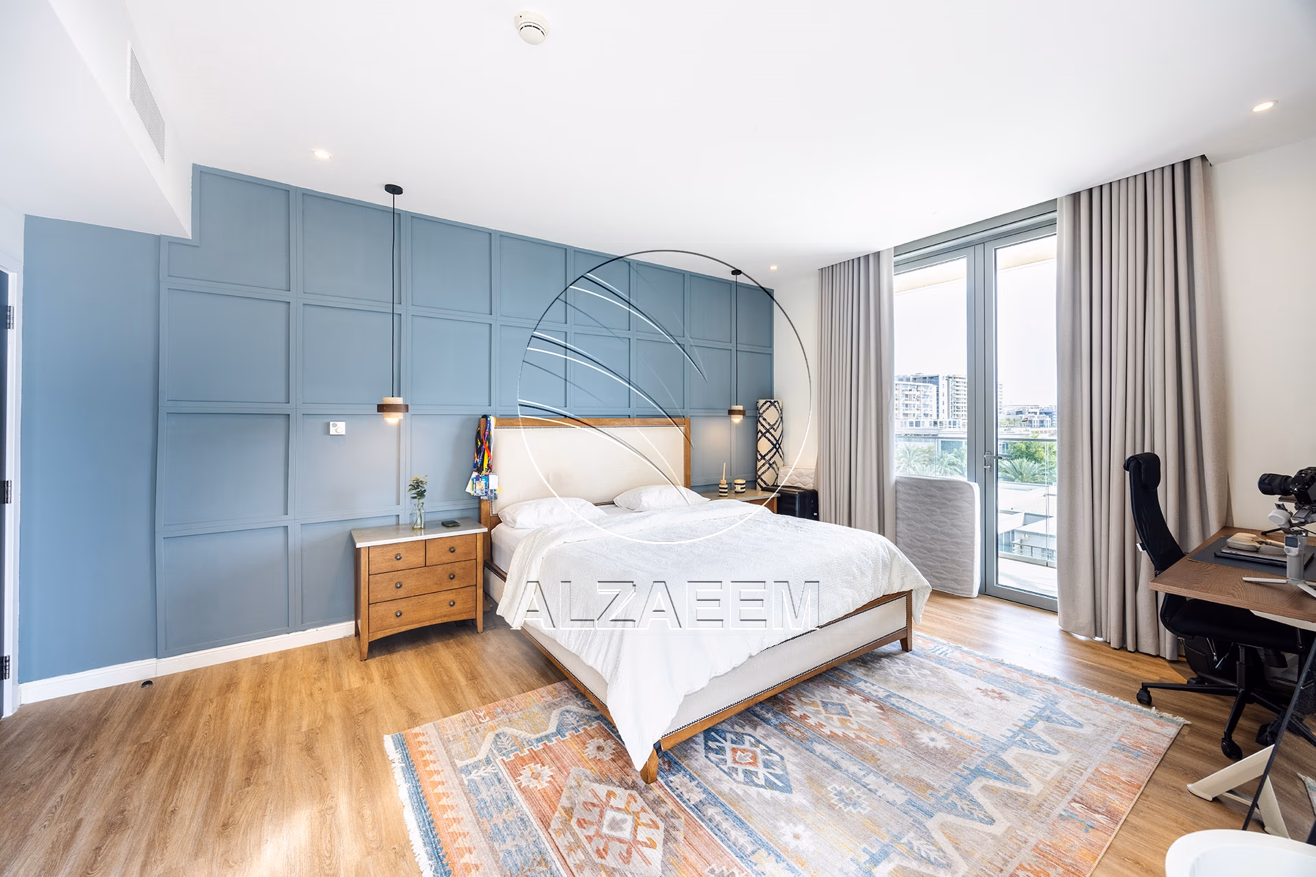 VACANT! 4BR Penthouse | Luxury Living