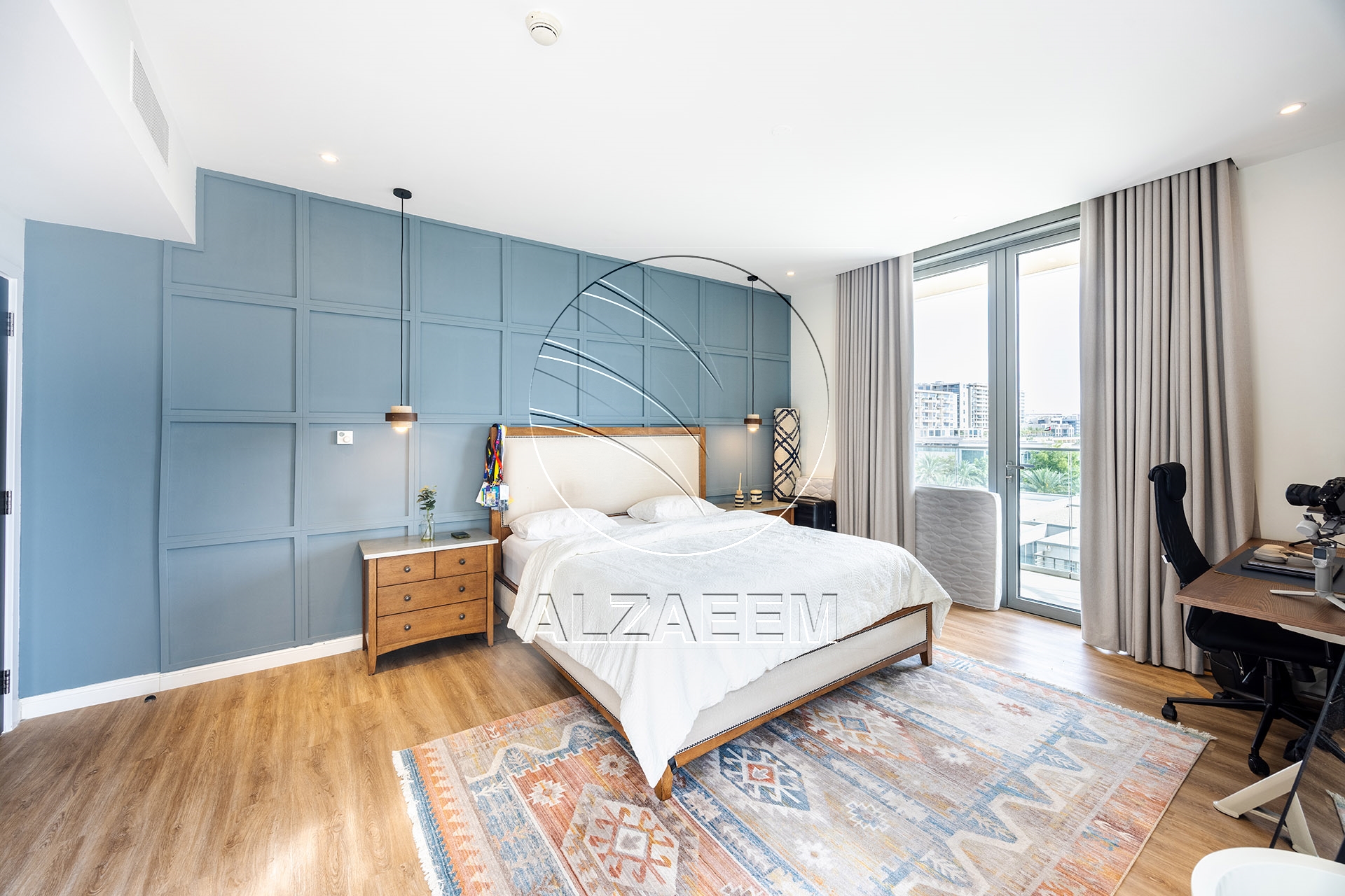 VACANT! 4BR Penthouse | Luxury Living