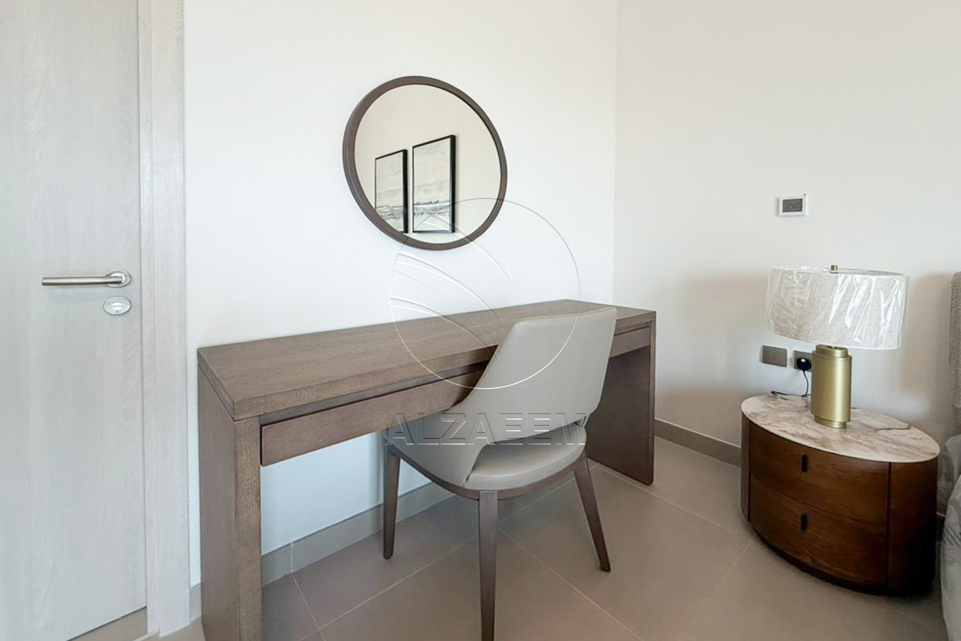 √Fully Furnished | Up to 12 Cheques | Mid Level√