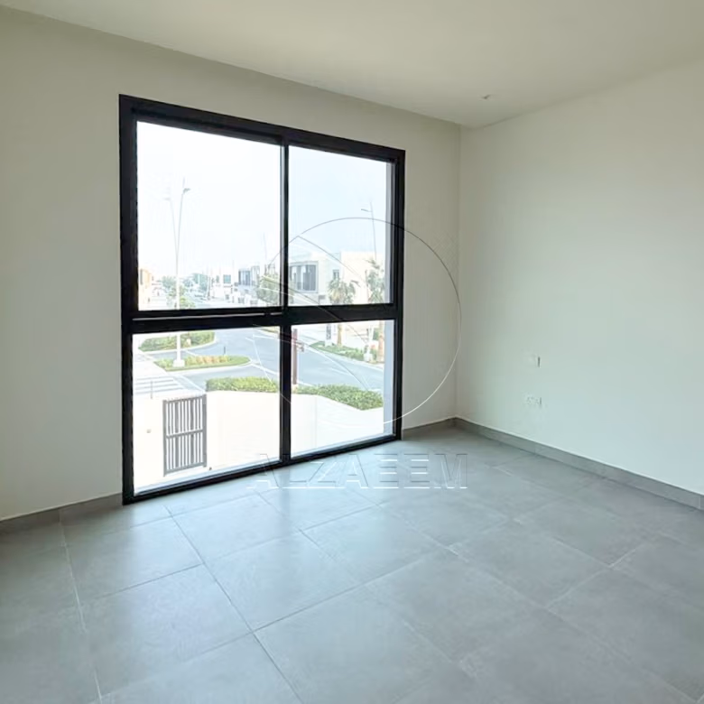 Single Row | Duplex 4BR Villa 4XS | Corner Unit