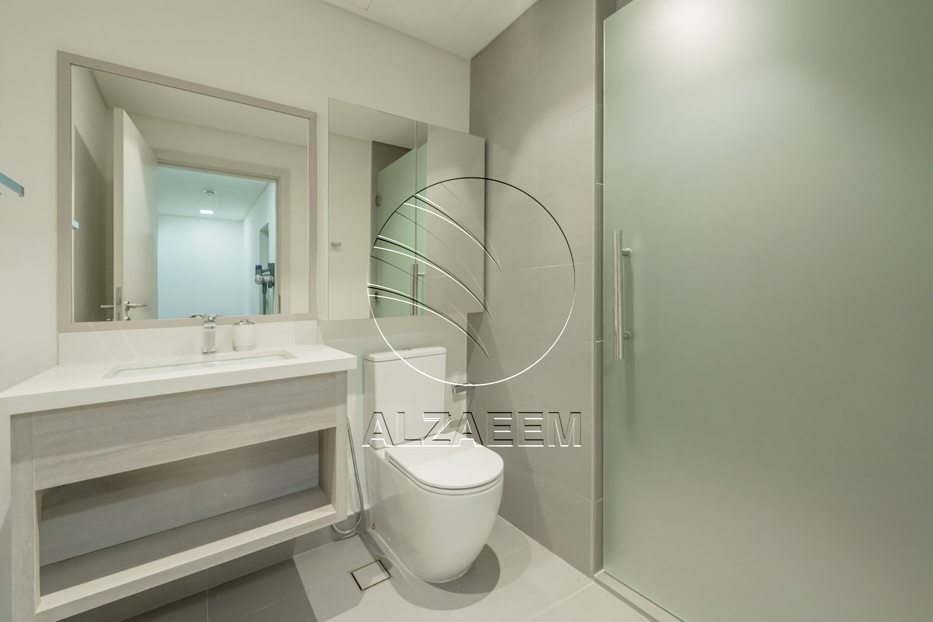 VACANT! Corner | Single Row | Fully Furnished