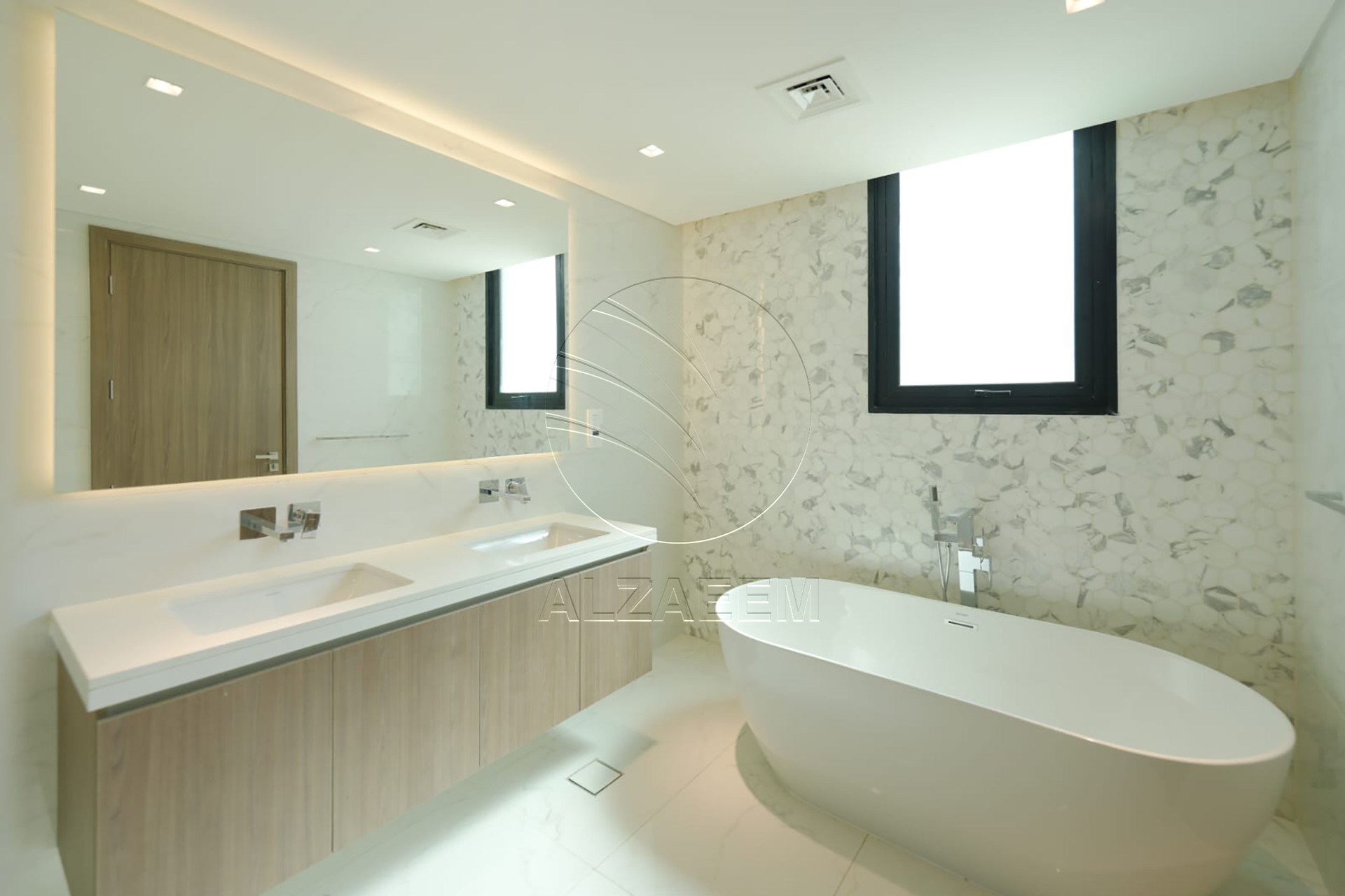 Luxurious Villa with Full Golf Course View