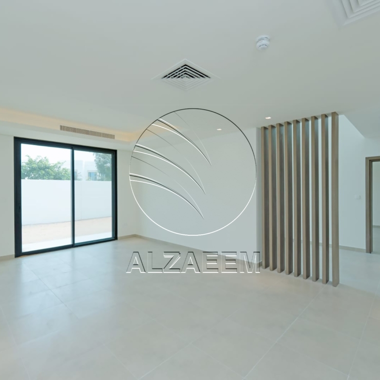 Single Row Corner | Facing Golf Course | Pool View