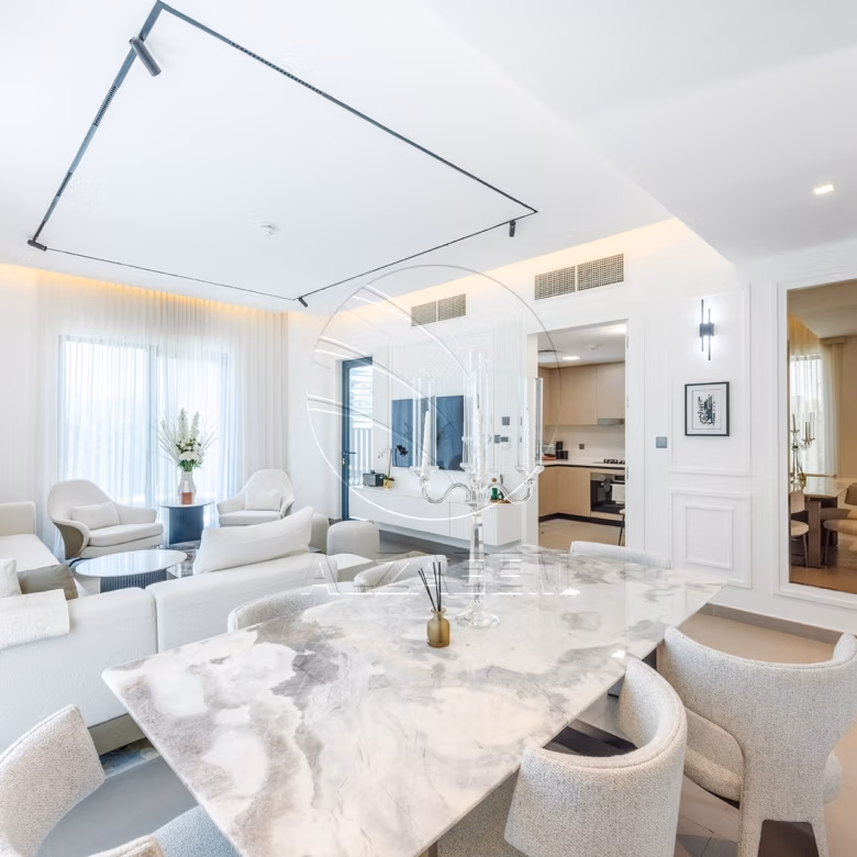 √1st Tenant | Furnished + Upgraded | Private Pool√