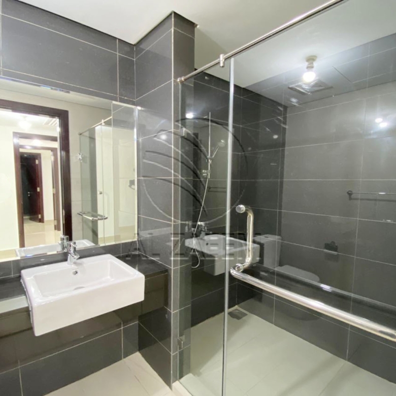 VACANT | High Level | 2 Payments | Nice Sea View