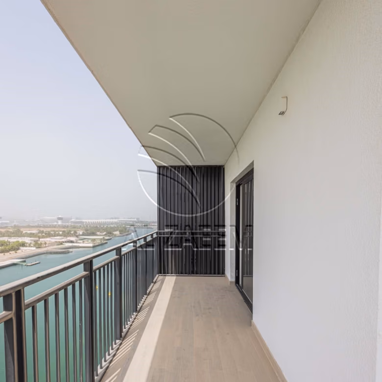 Full Canal View | Waterfront Living | Top Floor