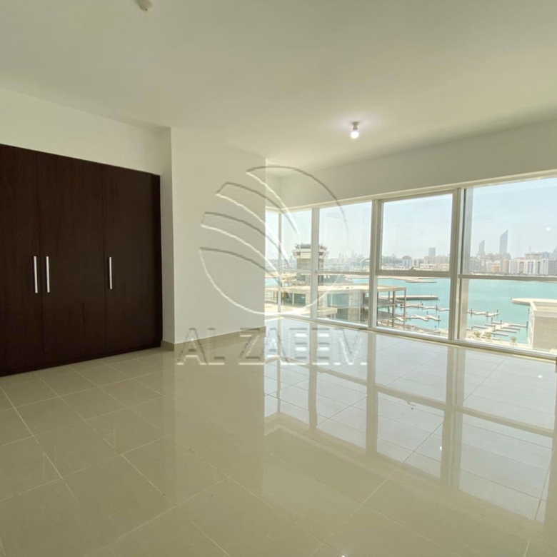 VACANT and Spacious Unit with Marina Views