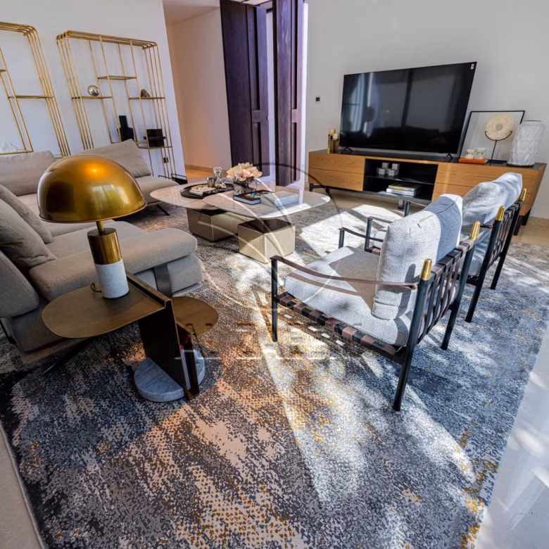 √1005 Sqm Plot! High Ceiling | Single Row Corner √