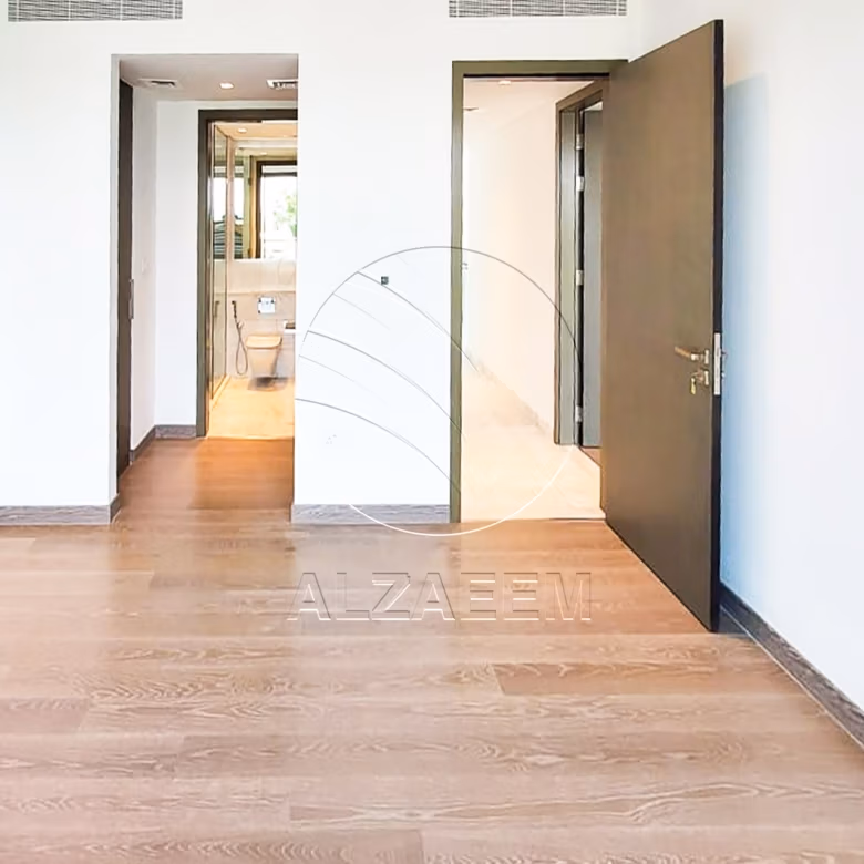 Corner | Single Row | Type 4F | Pool + Golf view