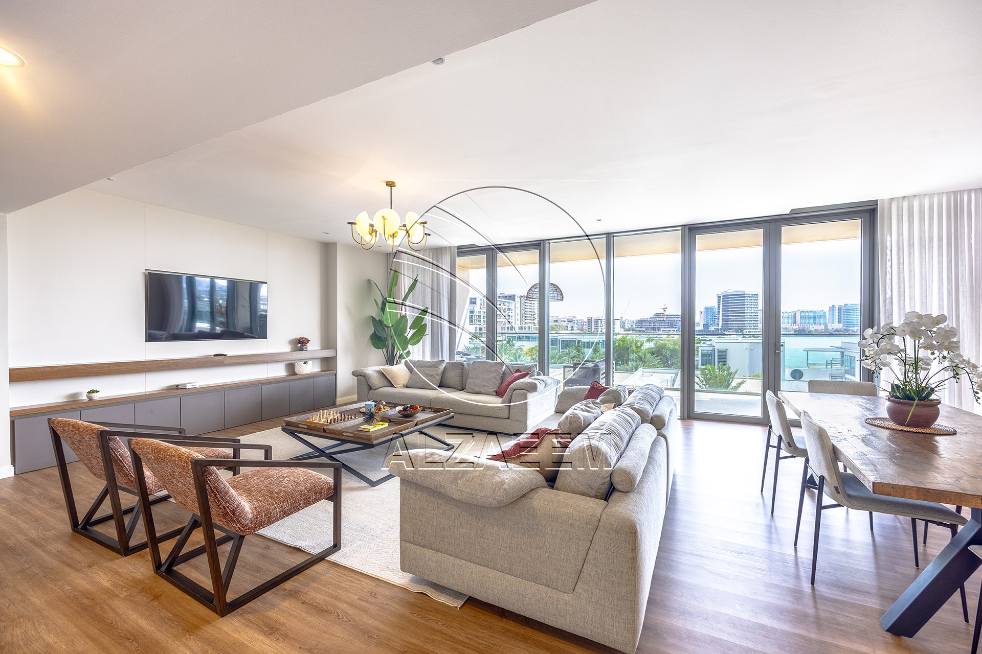 VACANT! 4BR Penthouse | Luxury Living
