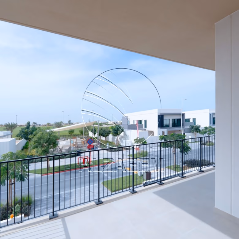 Single Row Corner | Facing Golf Course | Pool View