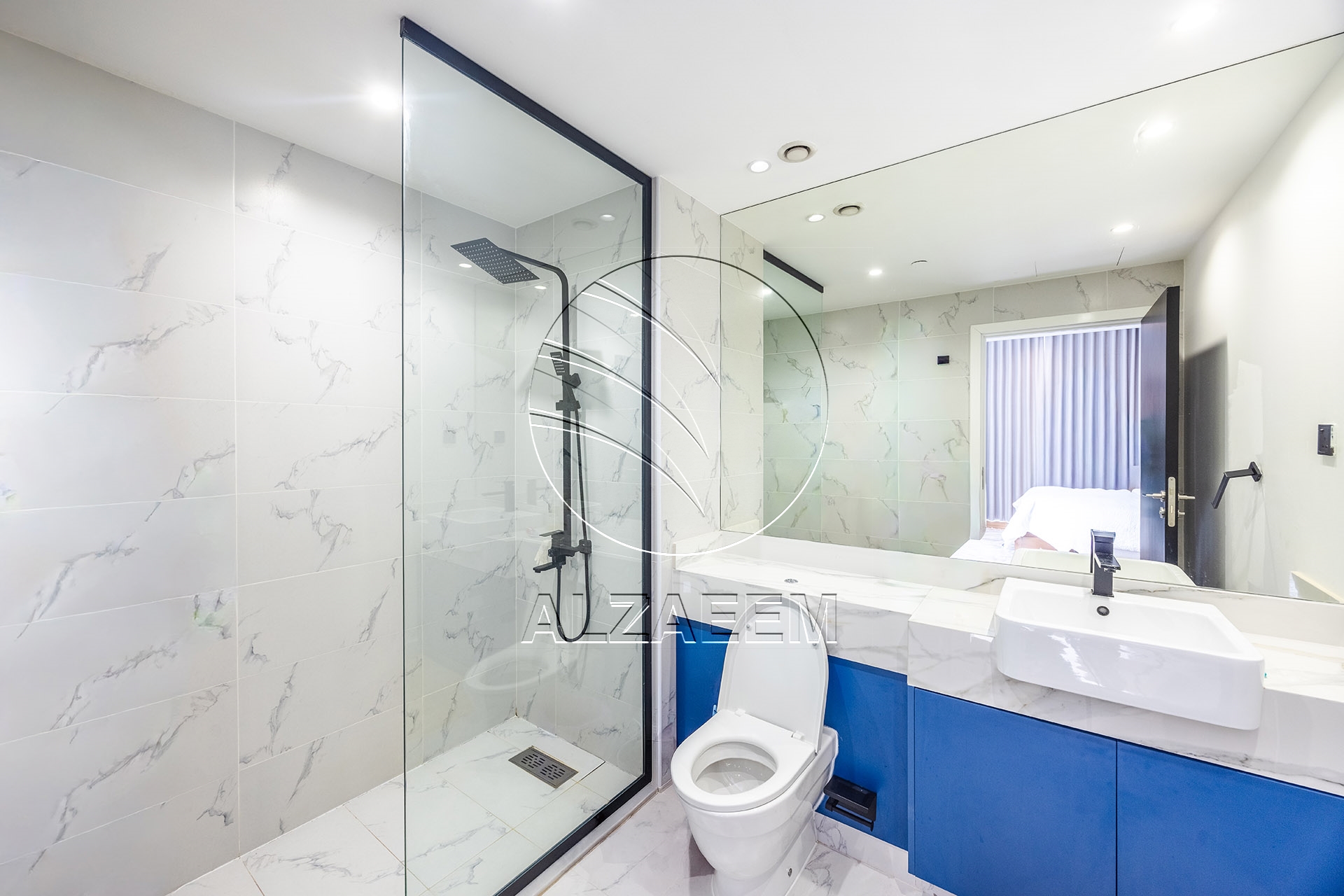 VACANT! 4BR Penthouse | Luxury Living